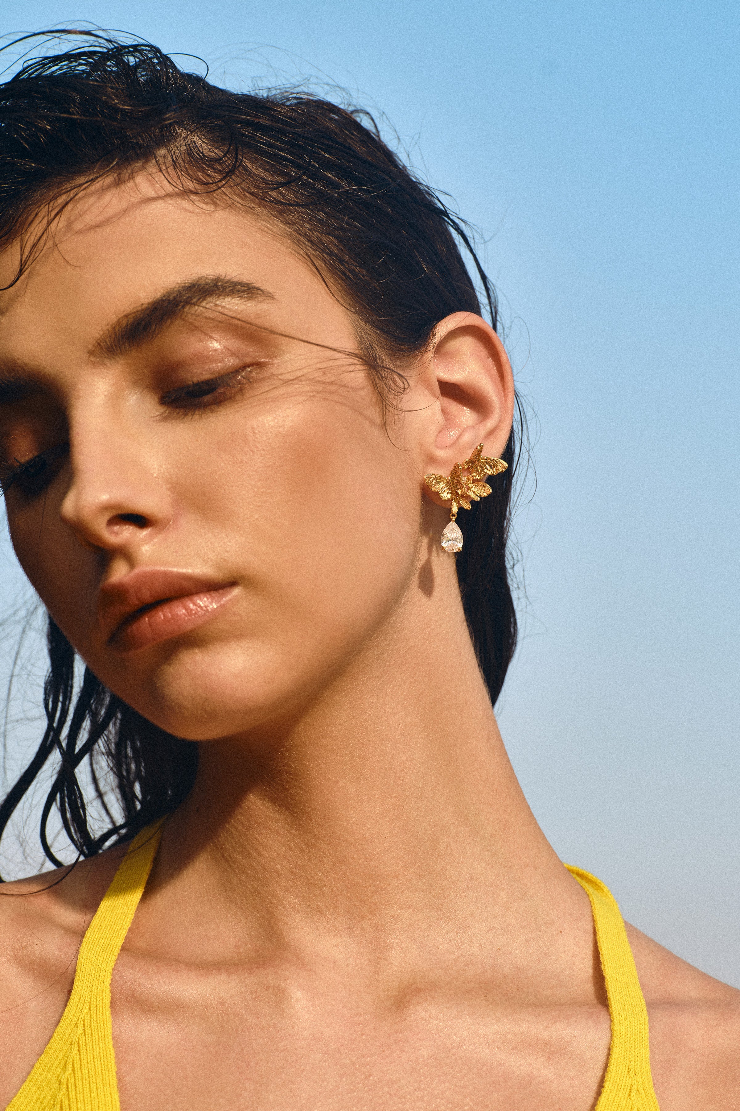 CERCOO Soul Bloom Earrings – 24K Gold Plated Butterfly & Dewdrop Statement Studs