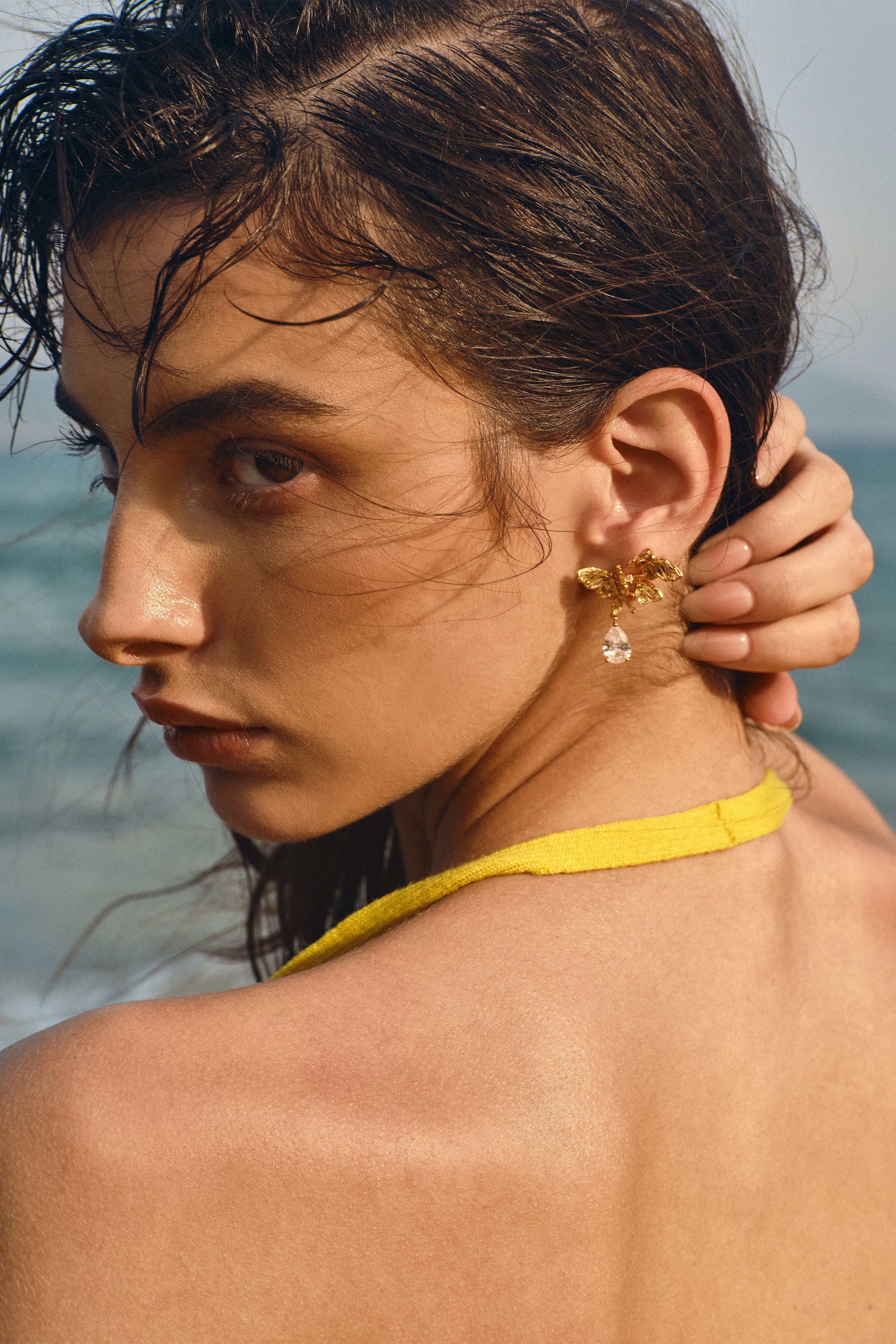 CERCOO Soul Bloom Earrings – 24K Gold Plated Butterfly & Dewdrop Statement Studs