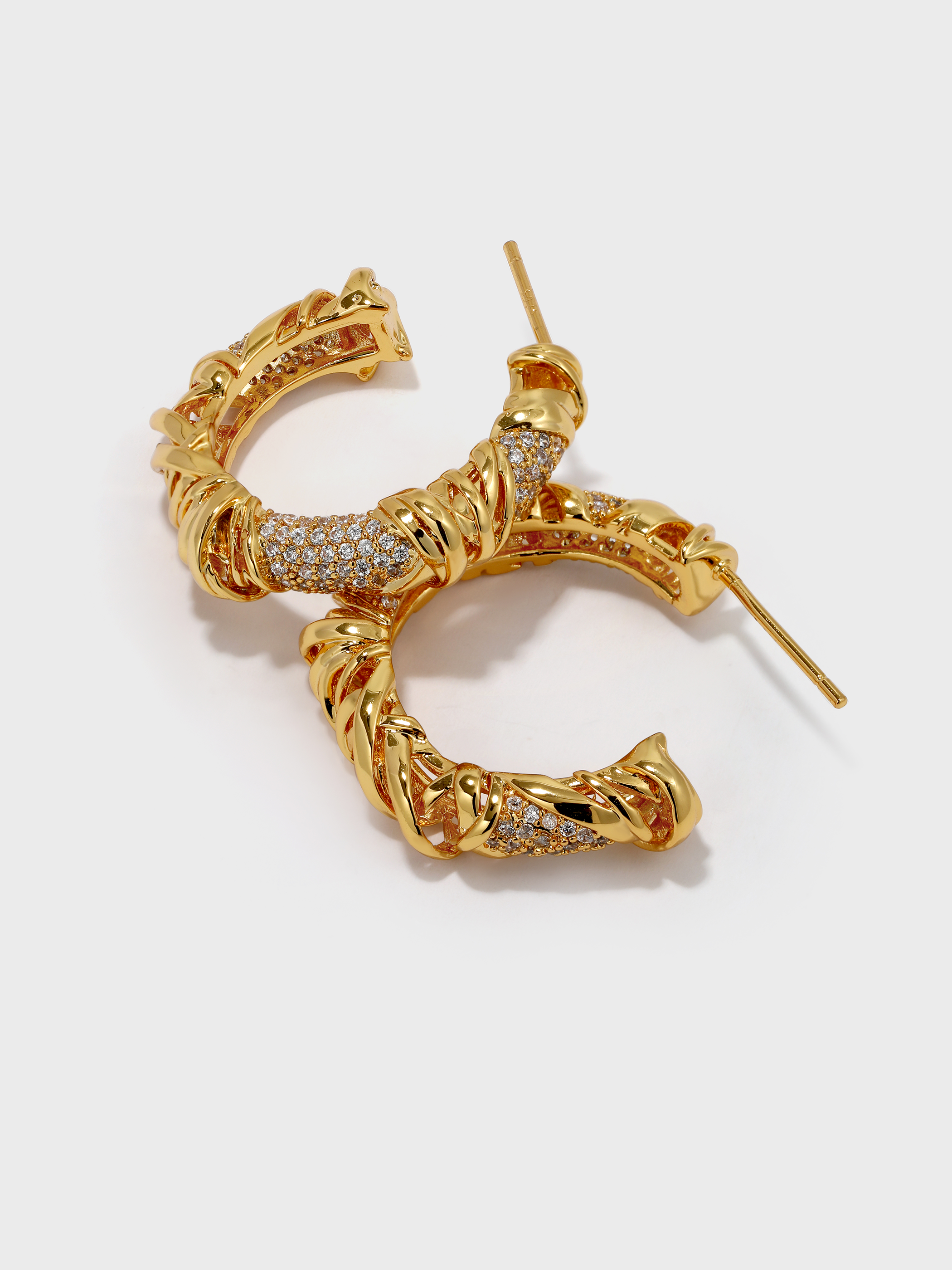 CERCOO Twisted Knit Wrap C-shaped Earrings