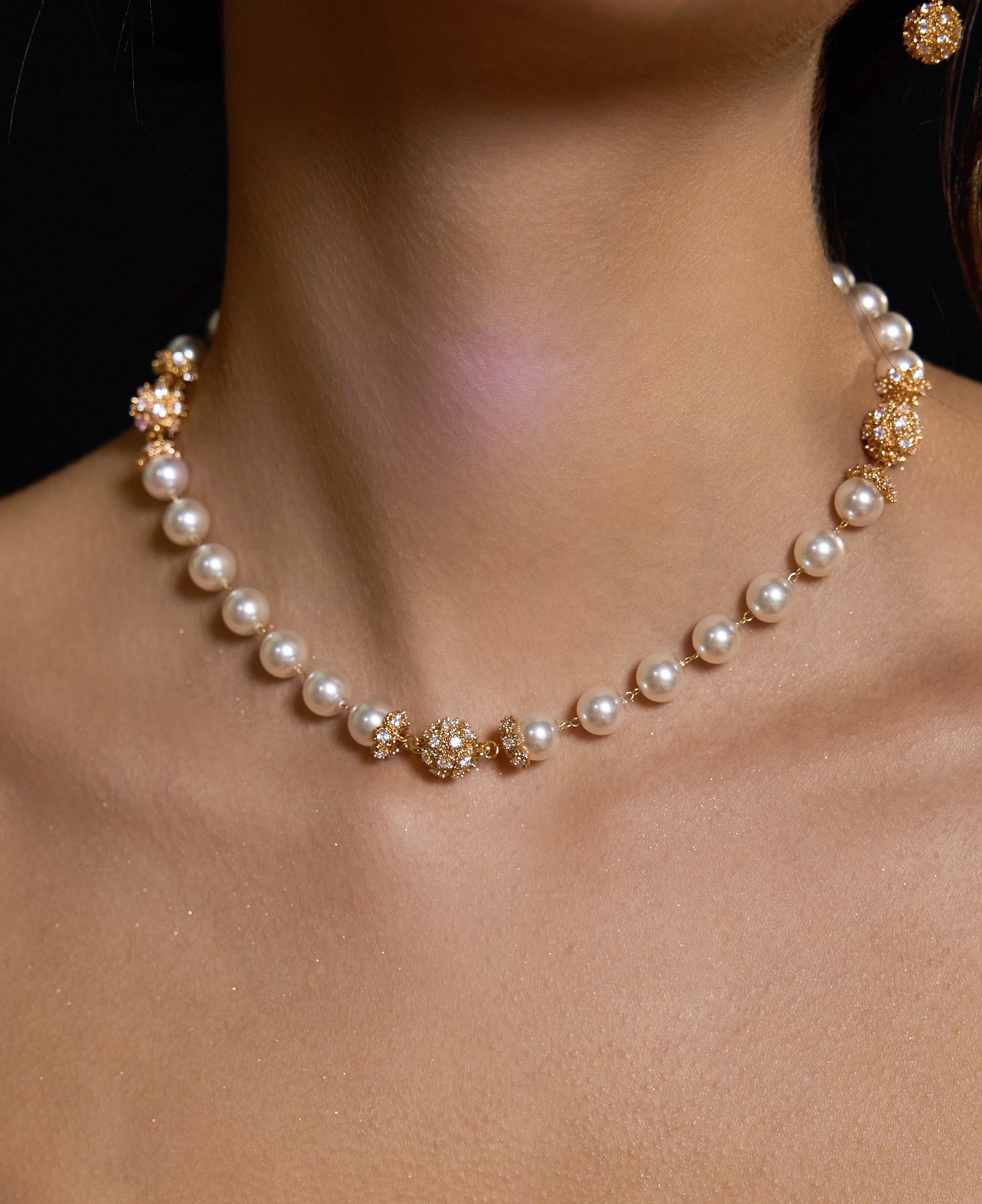CERCOO Eclipse Serenade Necklace – Triple Moon & Pearl Short Edition