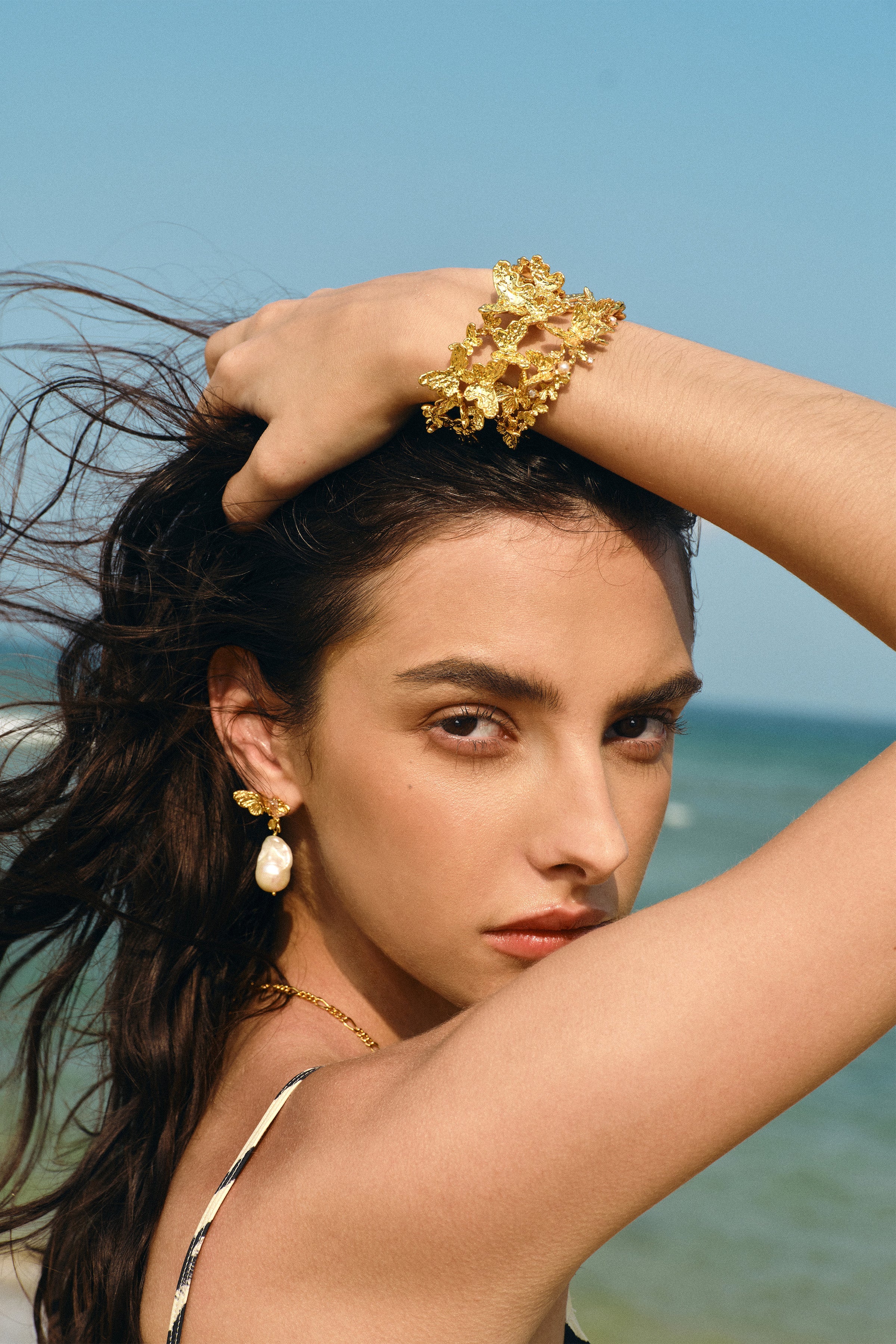 CERCOO Luminous Wings Bangle